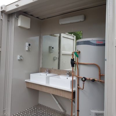 Shower Blocks (4 head)